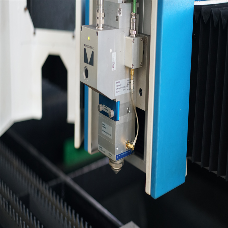 Μηχανή κοπής λέιζερ ινών 12 kw για χάλυβα άνθρακα 10 mm