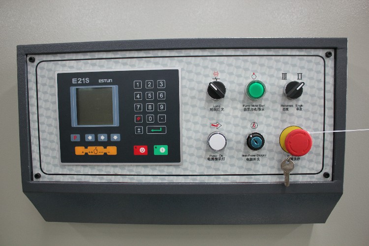 12mm 3200mm Hydraulic Guillotine Shearing Machine Cnc Steel Sheet Cutting Machine Μηχανή κοπής φύλλων από χάλυβα Cnc 12mm 3200mm υδραυλική γκιλοτίνα