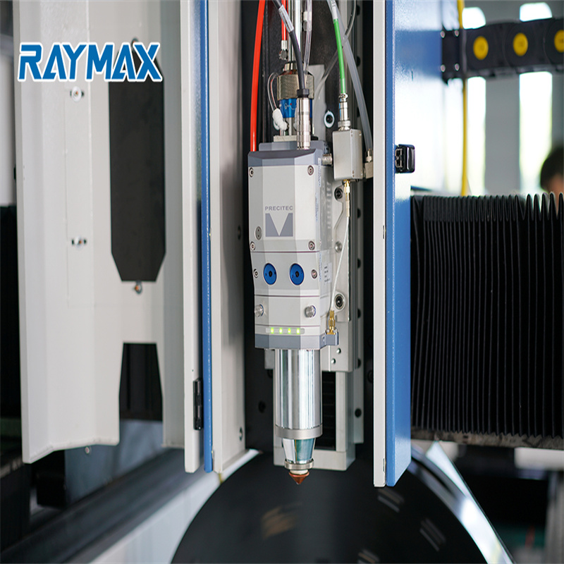 Μηχανή κοπής λέιζερ με ίνες μετάλλων 1500 Watt 2Kw 3000W 6000W Iron Ss 3D IPG CNC