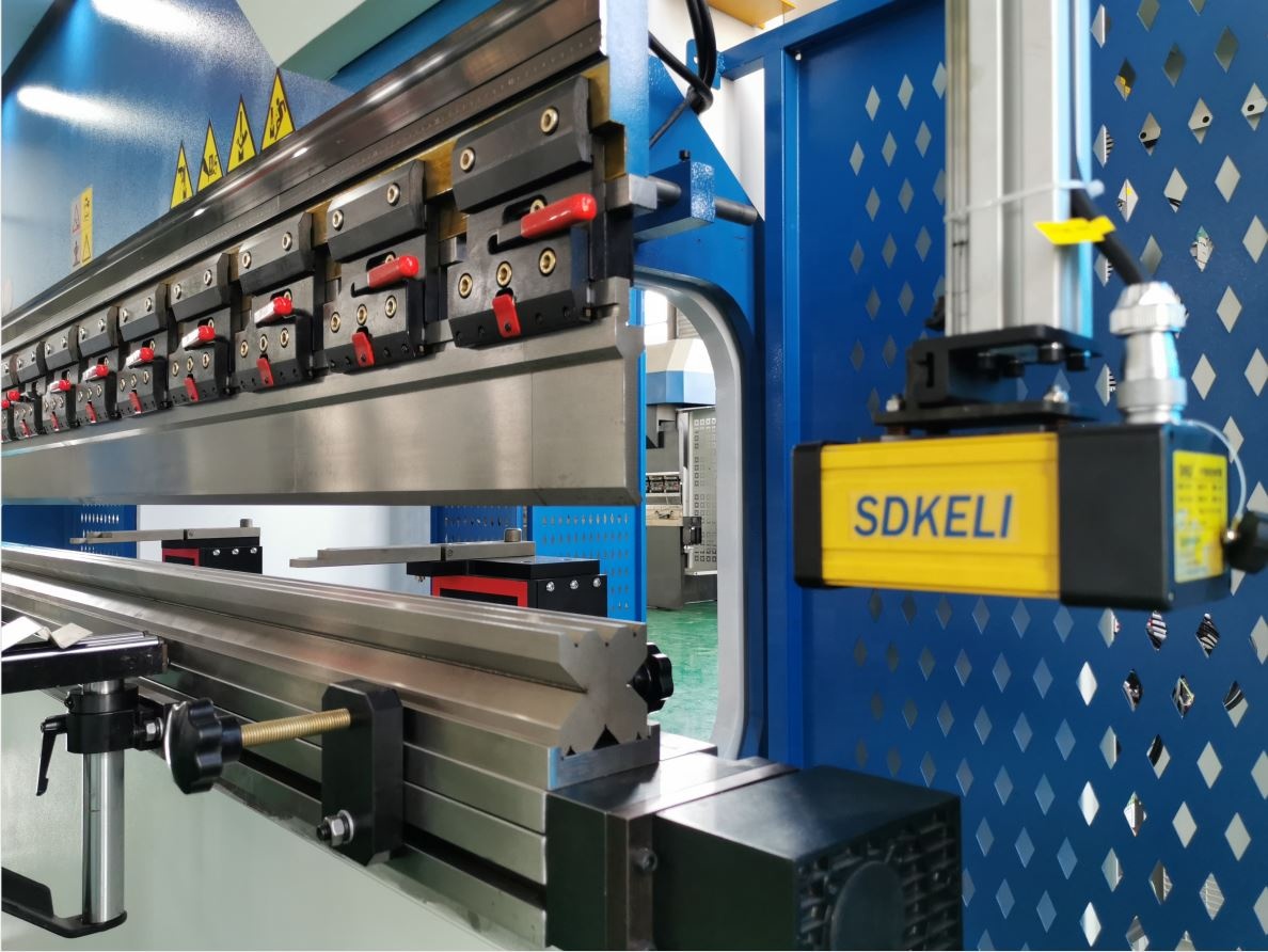 160t-4000 4-axis Cnc Hydraulic Bending Machine Press Brake 160t-4000 4-axis Cnc Hydraulic Bending Machine Press Brake