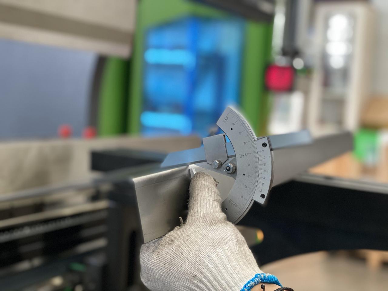 16mm Hydraulic Guillotine Shearing Machine For Sheet Metal Cutting 6 Meters Μηχάνημα κοπής υδραυλικής γκιλοτίνας 16mm για κοπή λαμαρίνας 6 μέτρων