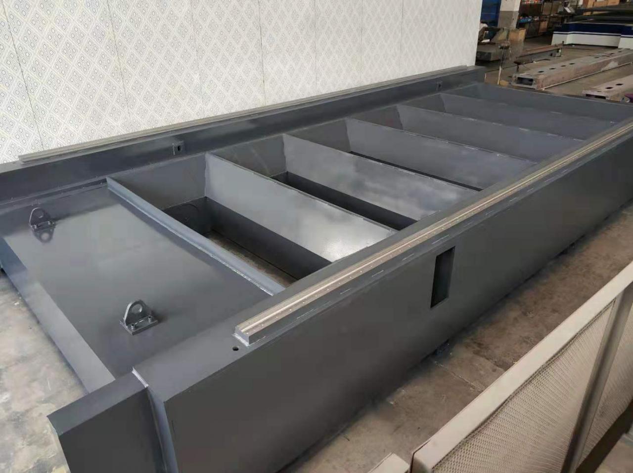 3015 4015 1kw To 6kw Cnc Fiber Laser Cutting Machine Raycus Laser Power 3015 4015 1kw έως 6kw Cnc μηχανή κοπής λέιζερ ινών Raycus Ισχύς λέιζερ