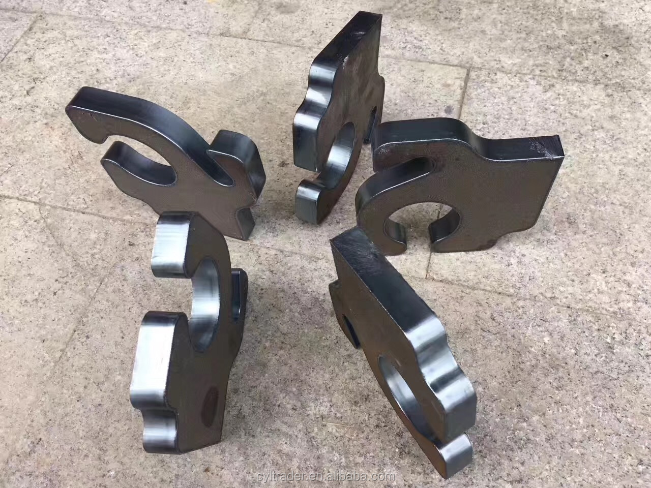 3015 4015 1kw To 6kw Cnc Fiber Laser Cutting Machine Raycus Laser Power 3015 4015 1kw έως 6kw Cnc μηχανή κοπής λέιζερ ινών Raycus Ισχύς λέιζερ