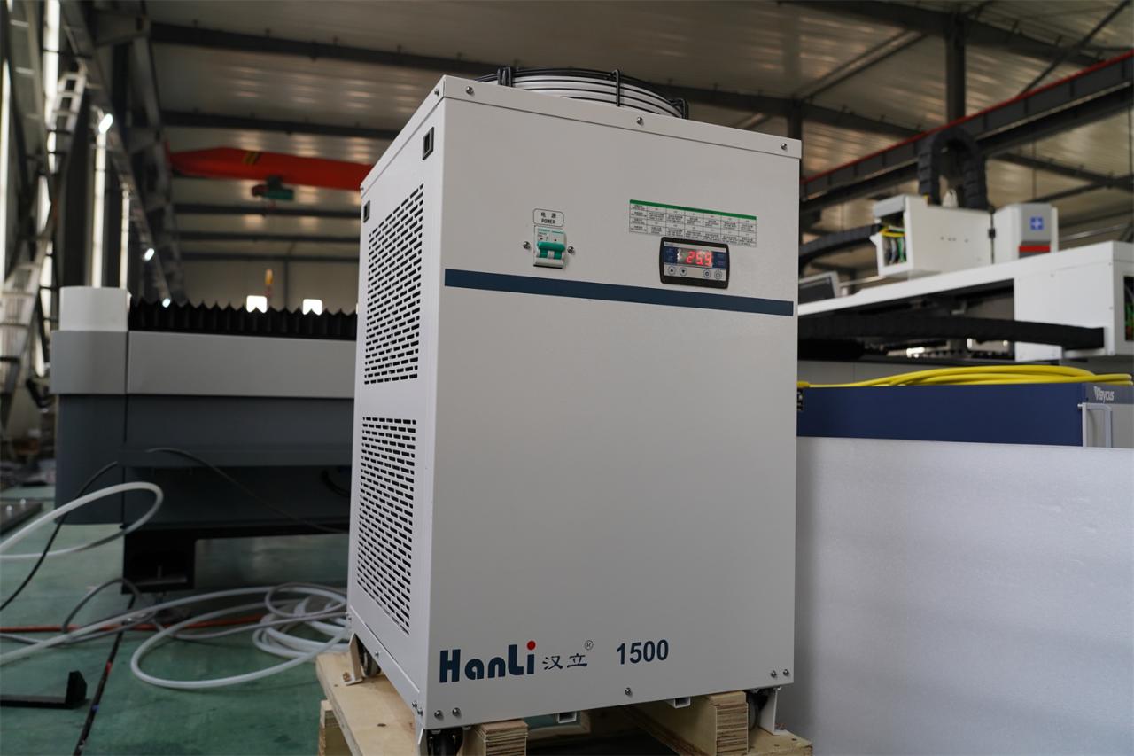 3015 4kw 1kw 2kw 3kw Stainless Steel Cnc Fiber Laser Cutting Machine 3015 Μηχανή κοπής λέιζερ ινών Cnc από ανοξείδωτο χάλυβα 4kw 1kw 2kw 3kw