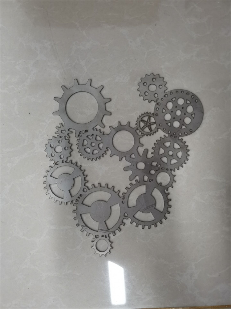 3015 Copper Carbon Stainless Steel Aluminum Iron Metal Cnc Fiber Laser Cutting Machine Μηχανή κοπής λέιζερ με ίνες χαλκού 3015 από ανοξείδωτο χάλυβα αλουμινίου σιδήρου μετάλλου Cnc