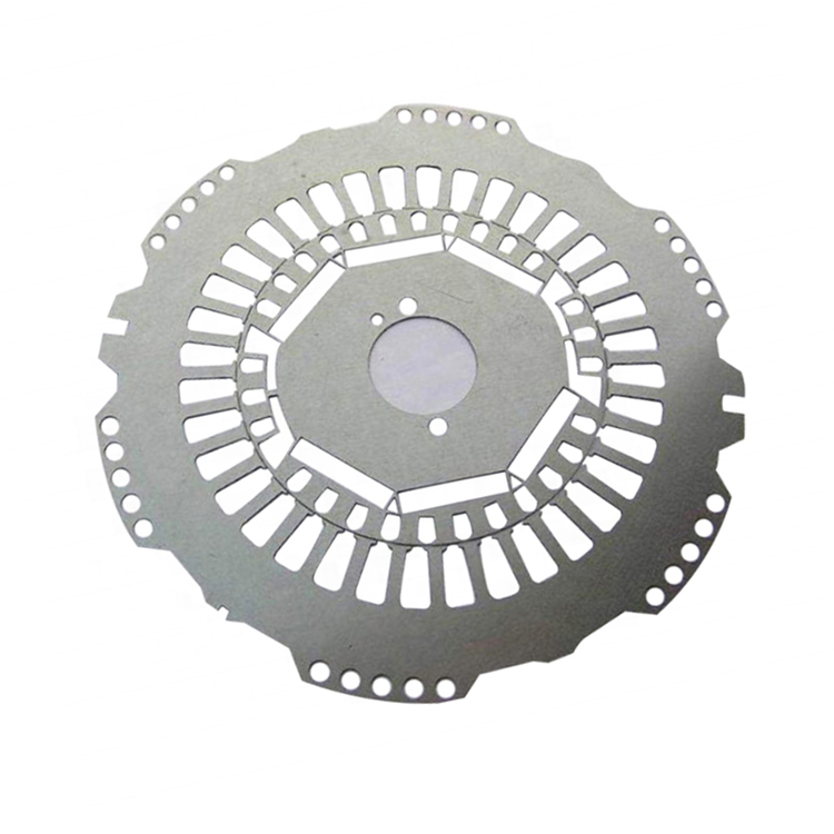 Μηχάνημα κοπής μετάλλων λέιζερ ινών 3015 1000w 2000w Max Raycus Laser Power