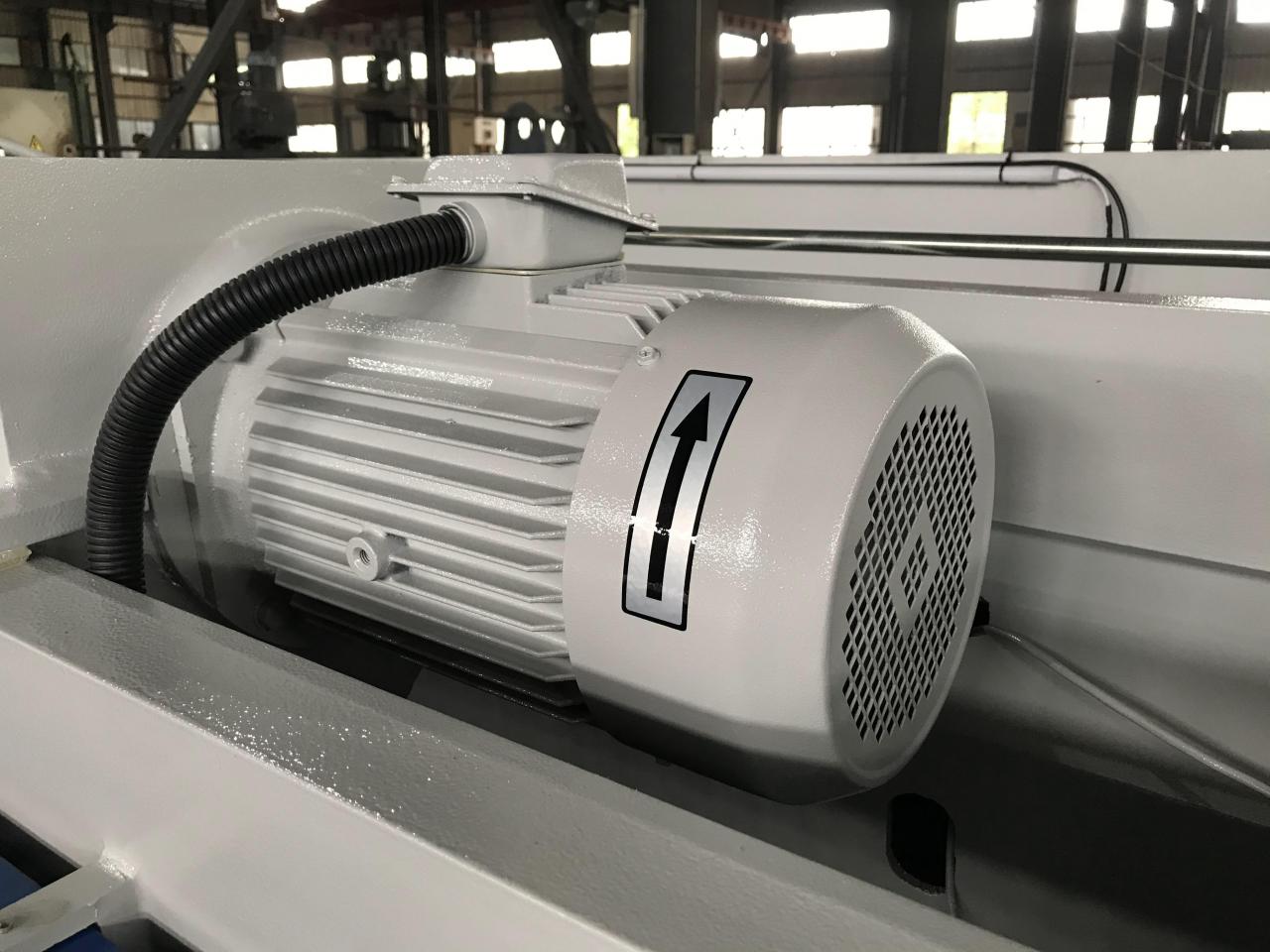 4mm Oem Qc11y-8x3200 Nc Hydraulic Guillotine Guillotine Shearing Machine 4mm Oem Qc11y-8x3200 Nc Hydraulic Guillotine Machine Shearing Guillotine