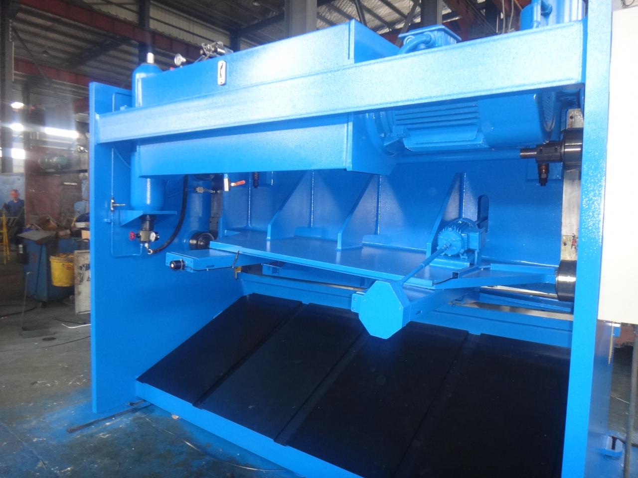 4mm Oem Qc11y-8x3200 Nc Hydraulic Guillotine Guillotine Shearing Machine 4mm Oem Qc11y-8x3200 Nc Hydraulic Guillotine Machine Shearing Guillotine