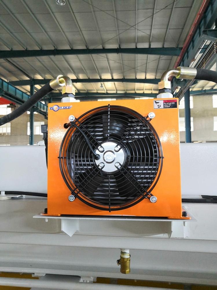 6mm Q11 Electric Sheet Plate Shearing Machine 8 Feet Sheet Metal Shearing Machine Μηχάνημα κοπής λαμαρίνας 6 χιλιοστών Q11 ηλεκτρική μηχανή κοπής λαμαρινών 8 ποδιών