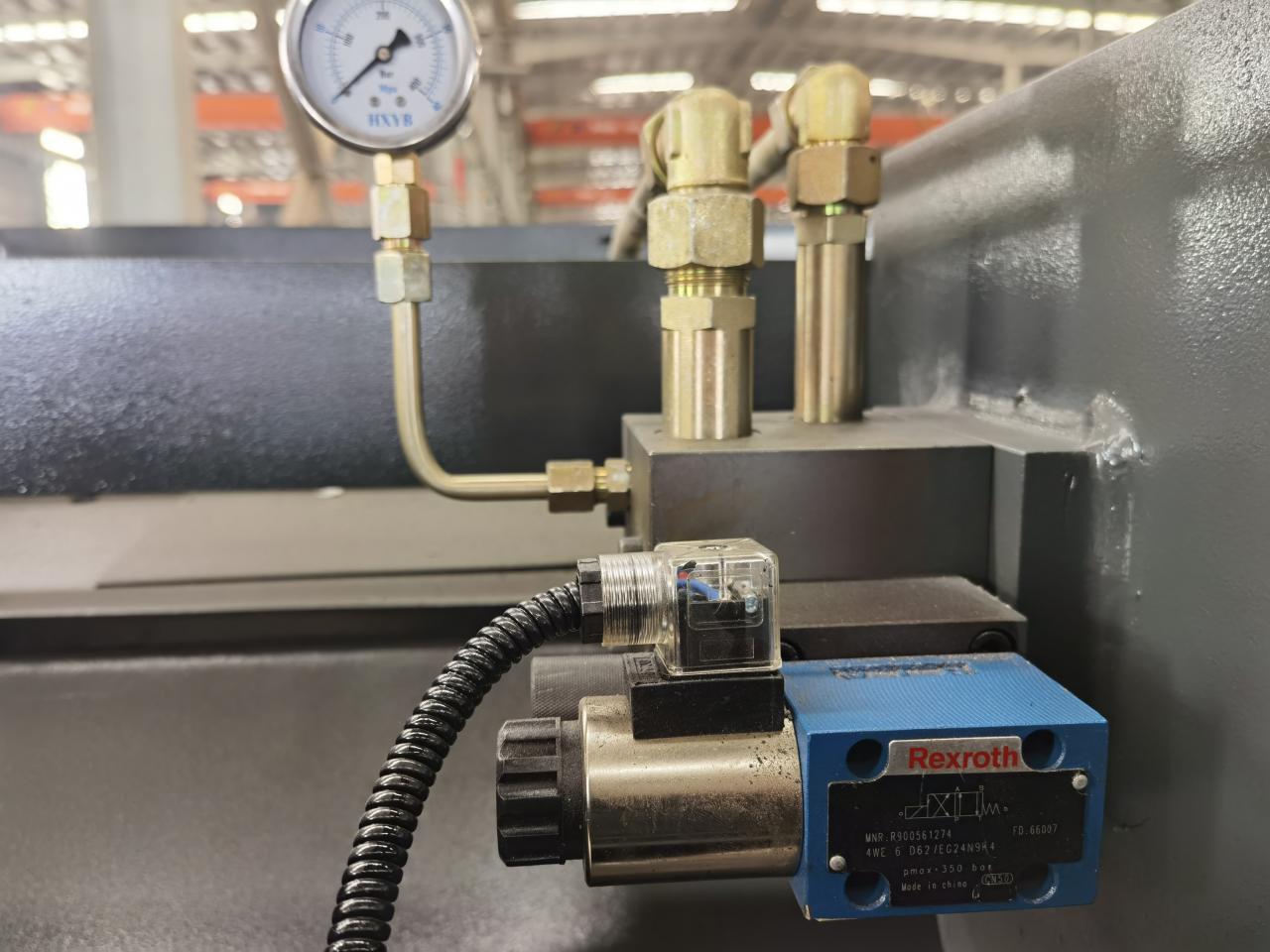 Μηχάνημα κοπής πλακών από ανοξείδωτο χάλυβα 6x3200mm, αυτόματη μηχανή κοπής φύλλων σιδήρου