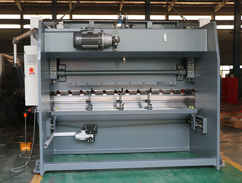 Μεταλλικό φρένο πρέσας Wc-63t3200 Μηχανή κάμψης μεταλλικών φύλλων Cnc υδραυλικό φρένο πρέσας