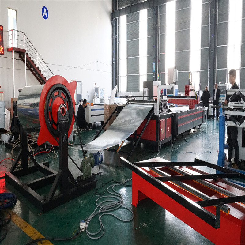 Μηχάνημα κοπής λέιζερ με μεταλλικές ίνες Raycus Cnc 1000w 1500w 2000w Tube