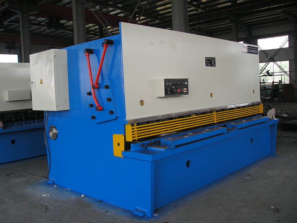 Cnc Hydraulic Metal Stainless Steel Aluminum Shearing Guillotine Cutting Shearing Machine Cnc Υδραυλικό Μεταλλικό Ανοξείδωτο Χάλυβα Αλουμίνιο κουρευτικό κουρευτικό μηχάνημα κοπής γκιλοτίνας