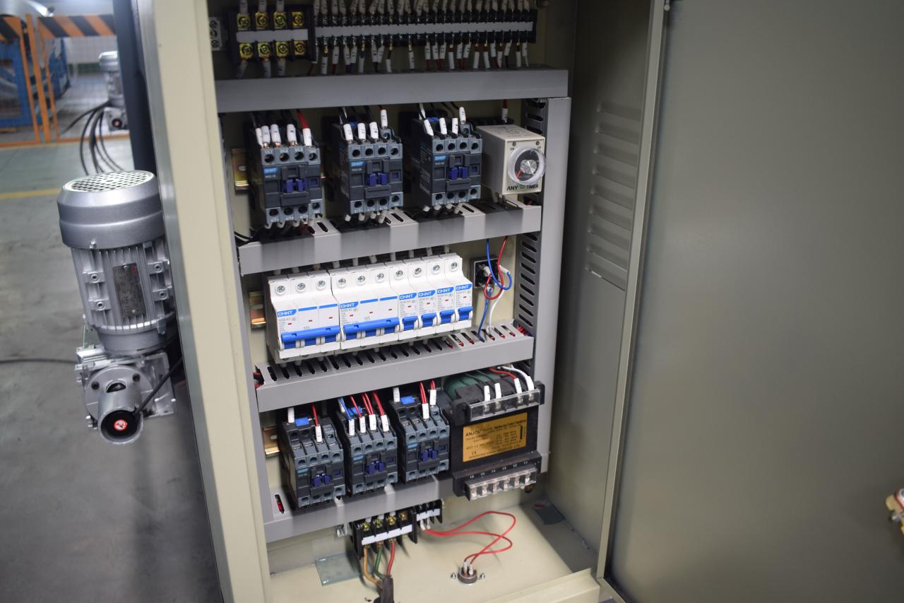 Μηχανή κοπής λαμαρίνας Cnc Υδραυλική κουρευτική μηχανή πλάκας χάλυβα