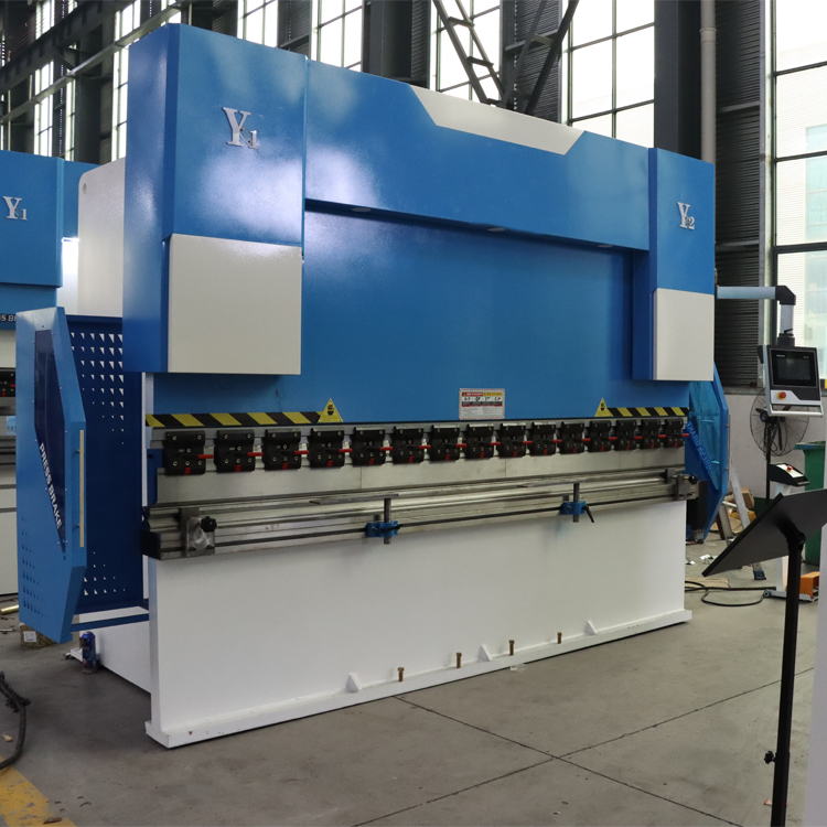 Electric Hydraulic Sheet 4 Axis Cnc Delem Press Brake 63t Metal Bending Machine Μηχάνημα κάμψης μετάλλων ηλεκτρικό υδραυλικό φύλλο 4 αξόνων Cnc Delem Press Brake 63t