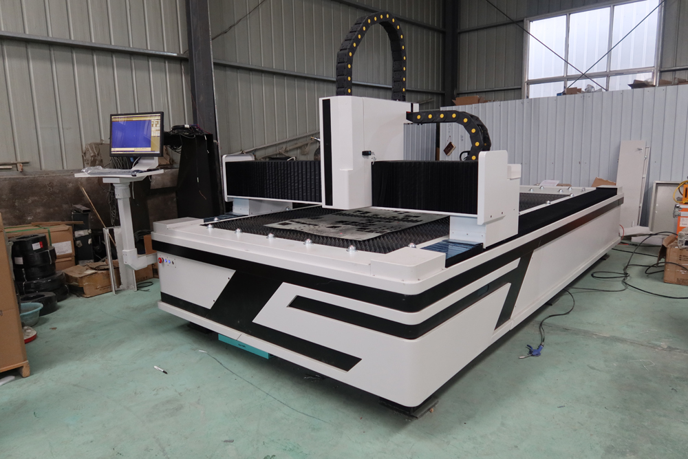 High Precision Fiber Laser Cutting Metal Stainless Steel Carbon 2000w Ανοξείδωτο ατσάλι κοπής μετάλλων με λέιζερ υψηλής ακρίβειας, άνθρακα 2000w