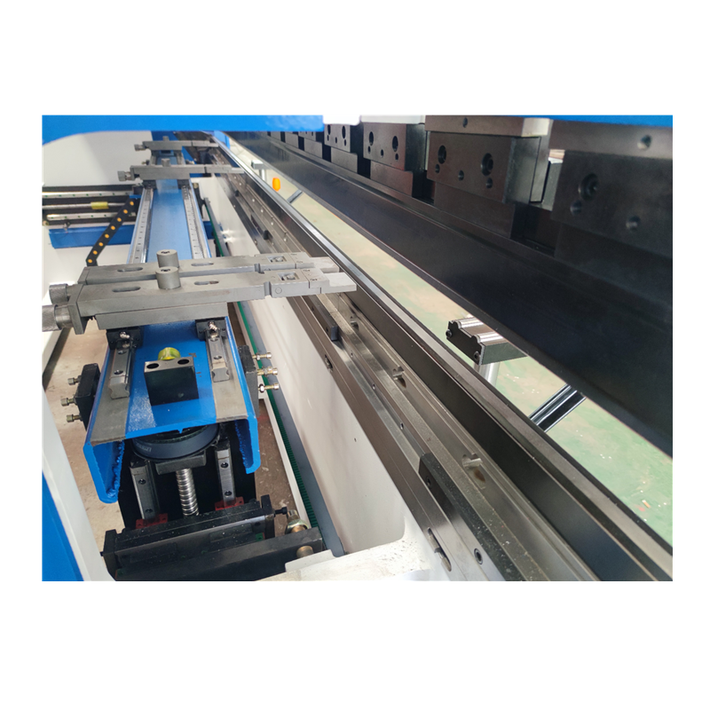 Hydraulic Press Brake Of 130t/3200mm 4+1 Axis Delem Da53t Cnc Press Brake Υδραυλικό φρένο πρέσας 130t/3200mm 4+1 άξονας Delem Da53t Cnc φρένο πρέσας