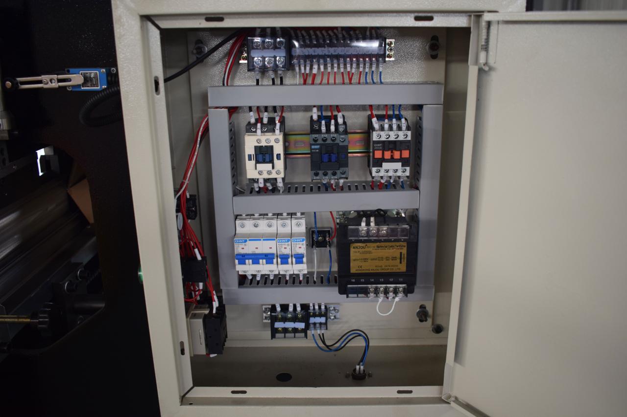 Μηχανή φρένων πίεσης Cnc υδραυλικής λαμαρίνας Wc67y