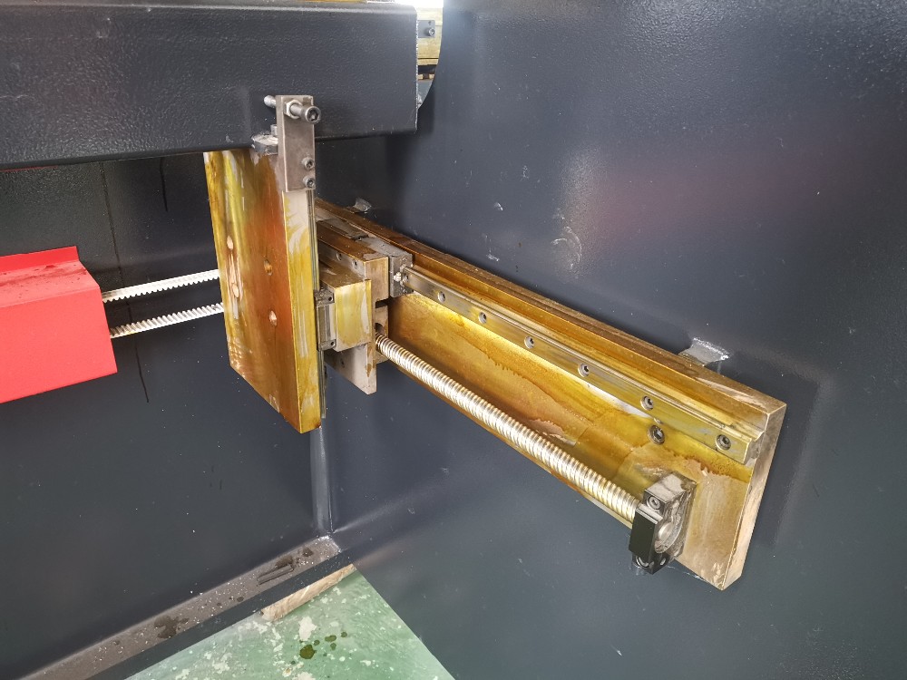 Hydraulic Stainless Steel Wc67y/k-300/6000 Mould Crowning Press Brake Φρένο πρέσας κορώνας καλουπιού υδραυλικού ανοξείδωτου χάλυβα Wc67y/k-300/6000