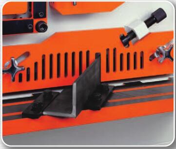 Metal Hydraulic IronWorker Machine Punching And Shearing Machine Μηχανή διάτρησης και κοπής μεταλλικών υδραυλικών σιδηρουργών