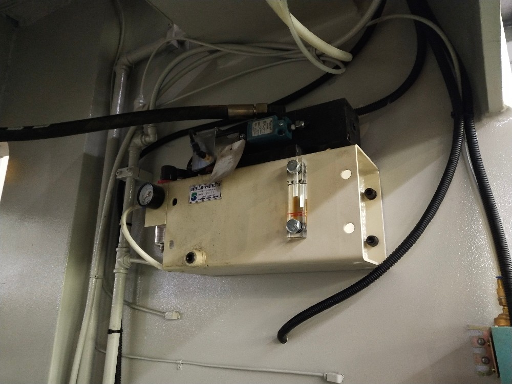 Pneumatic Friction Clutch High Performance Punch Press Machine Μηχανή πρέσας πεπιεσμένου αέρα υψηλής απόδοσης συμπλέκτη τριβής πεπιεσμένου αέρα