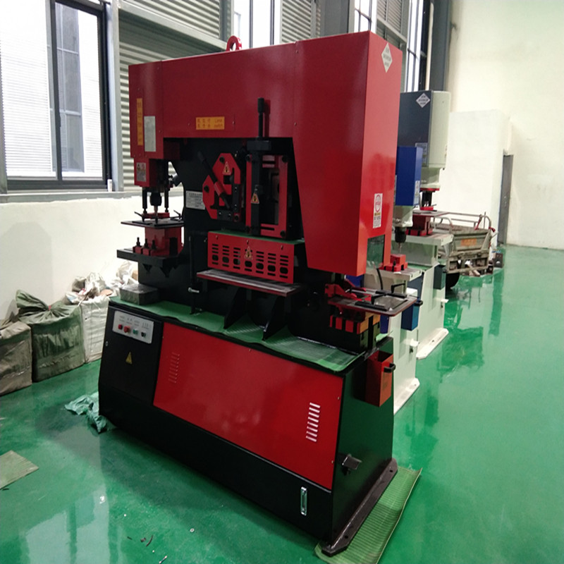 Σειρά Q35y Hydraulic Ironworker Shearing and Punching Machine