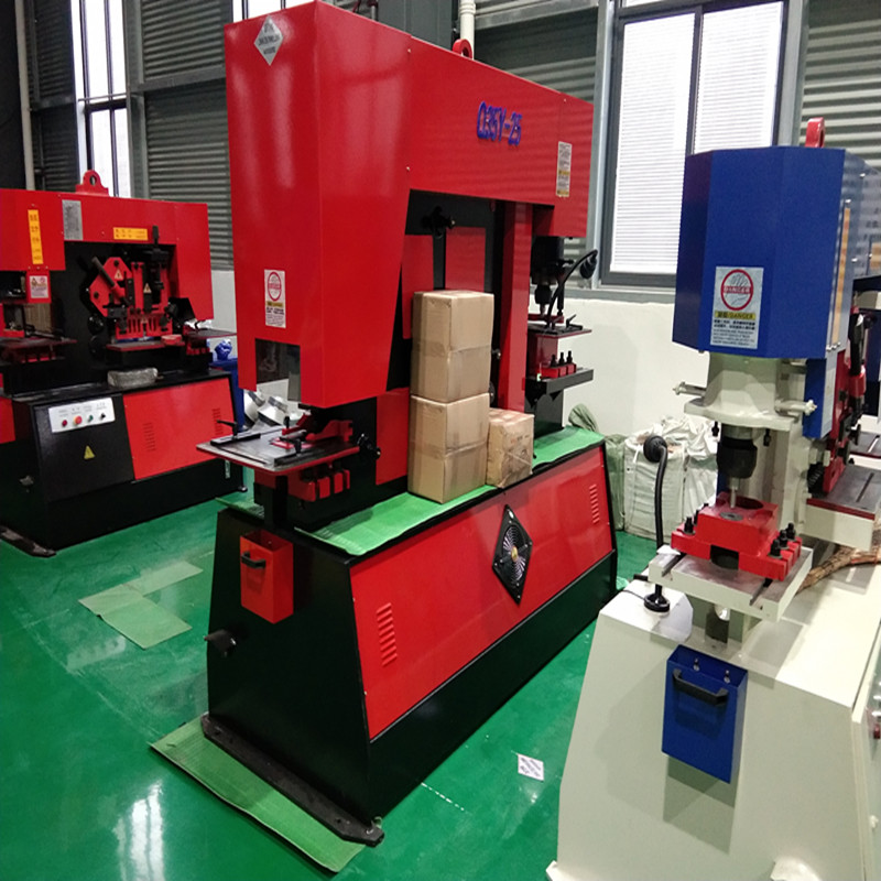 Q35y Series Hydraulic Ironworker Shearing And Punching Machine Σειρά Q35y Hydraulic Ironworker Shearing and Punching Machine