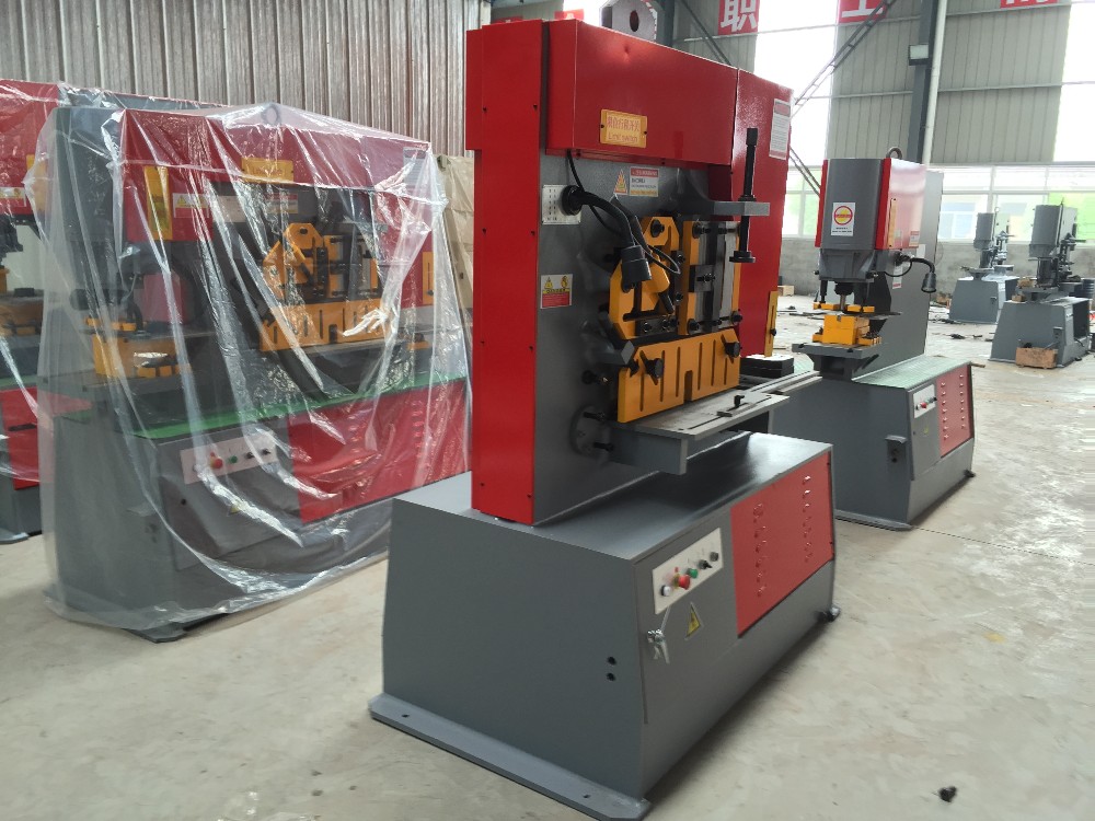 Q35y Series Multifunctional Hydraulic Iron Worker Combined Shearing And Punching Machine Συνδυασμένη μηχανή κοπής και διάτρησης της σειράς Q35y Hydraulic Iron Worker