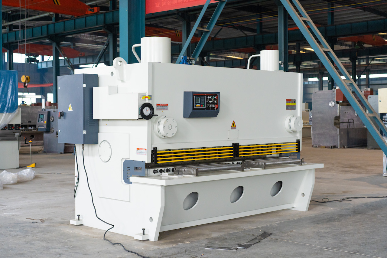 Qc11y 8x3200 Sheet Metal Shearing Machine Steel Plate Hydraulic Shearing Machine Qc11y 8x3200 Μηχανή κοπής λαμαρίνας Υδραυλική μηχανή κοπής από χάλυβα πλακών