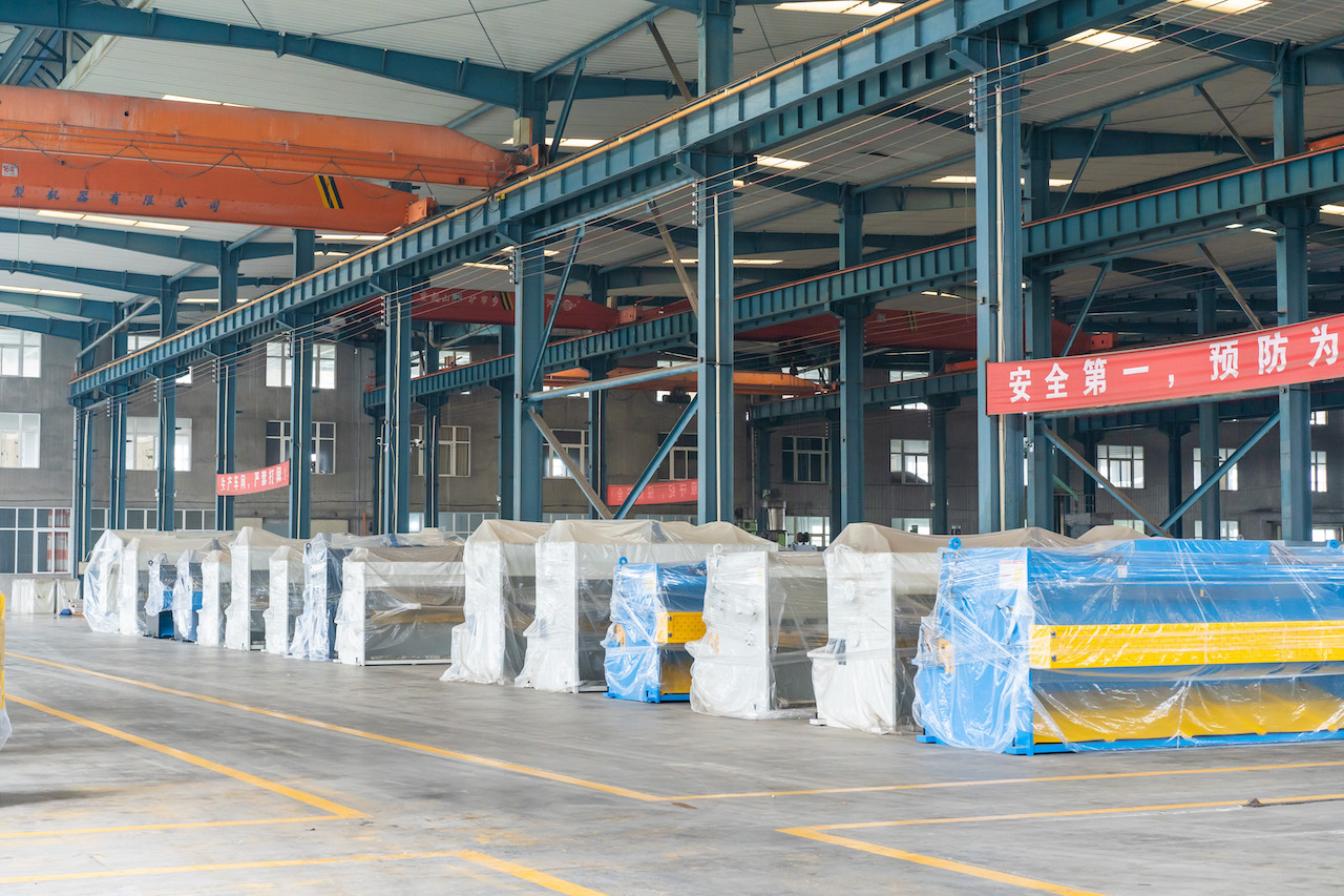 Qc11y 8x3200 Sheet Metal Shearing Machine Steel Plate Hydraulic Shearing Machine Qc11y 8x3200 Μηχανή κοπής λαμαρίνας Υδραυλική μηχανή κοπής από χάλυβα πλακών