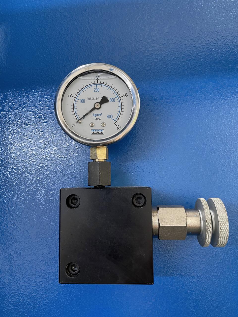 Wc67k-400T Cnc Plc Χειροκίνητη μηχανή κάμψης φύλλων Hydraulic Nc Press Brake Machine