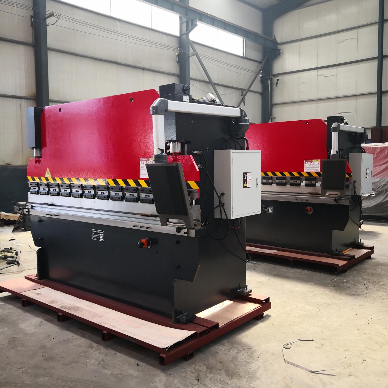 Wc67y-160 4000 Hydraulic Press Brake Cnc Metal Bending Machine For 4000mm Width Steel Wc67y-160 4000 Hydraulic Press Brake Cnc Metal Bending Machine for 4000mm Width Steel