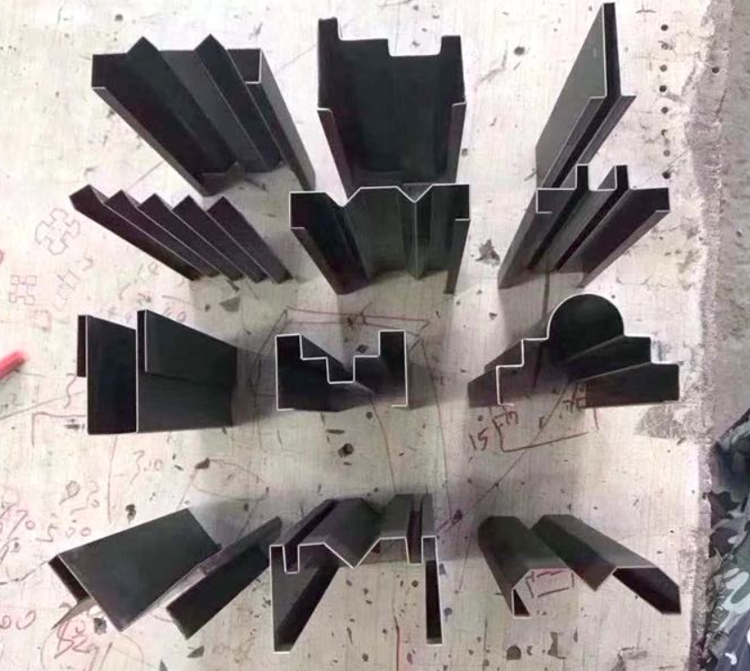 Wc67yk 80 100 160 200 Ton 3200mm E21 Nc Sheet Metal Oil Hydraulic Press Brake Price Wc67yk 80 100 160 200 Ton 3200mm E21 Nc λαμαρίνα λαδιού υδραυλικό φρένο πρέσας Τιμή